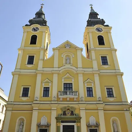 Saint Anna Central דירה